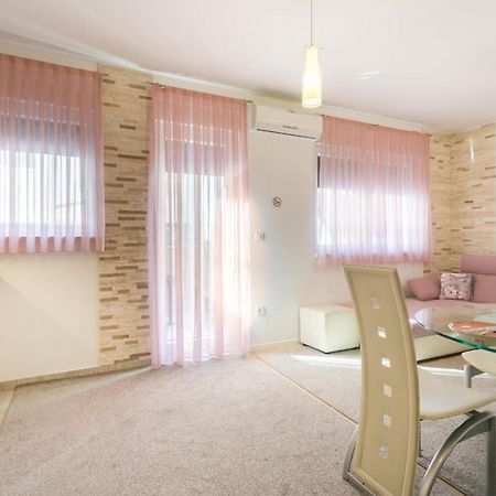 Apartment Sara - Free Parking For 2 Cars Zagreb Dış mekan fotoğraf