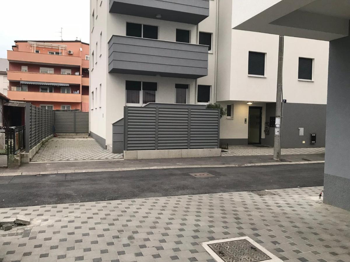 Apartment Sara - Free Parking For 2 Cars Zagreb Dış mekan fotoğraf
